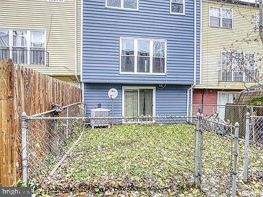 Building Photo - 1904 Eloise Ln