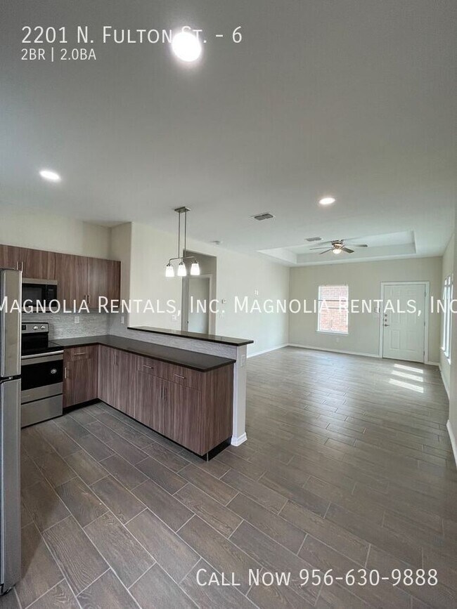 Building Photo - 2201 N Fulton St