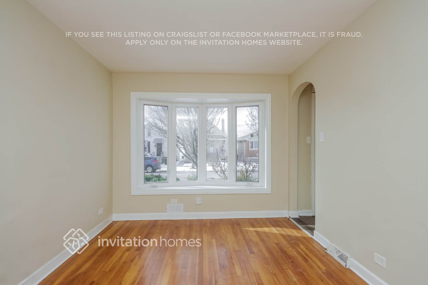 Building Photo - 6209 S Meade Ave