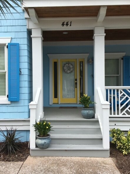 Building Photo - 441 Ocean Grove Cir
