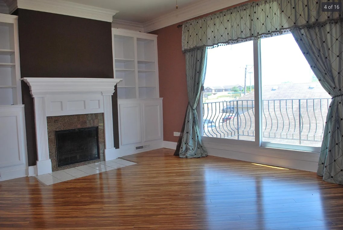 living room - 5520 Belmont Rd