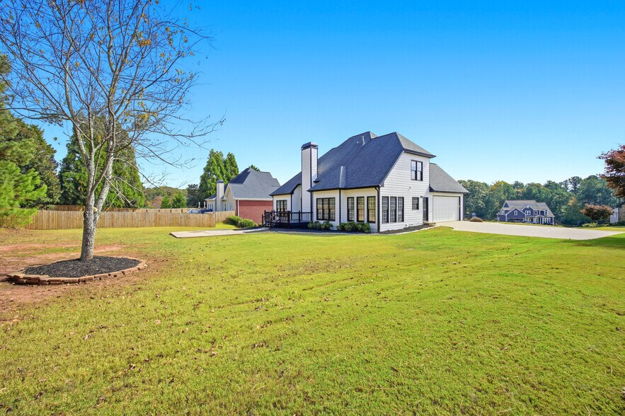 Building Photo - 5208 Hampton Mill Dr