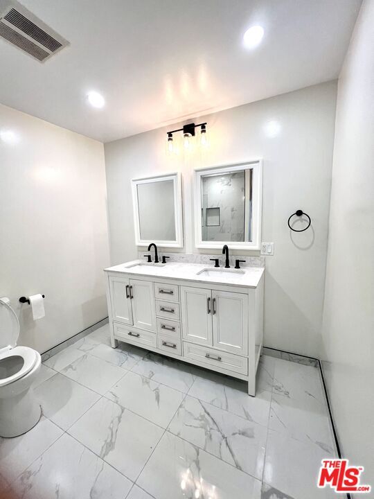 Building Photo - 1656 S Crescent Heights Blvd