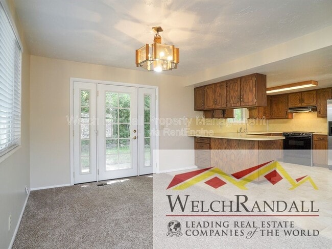 Building Photo - 3313 S 300 W