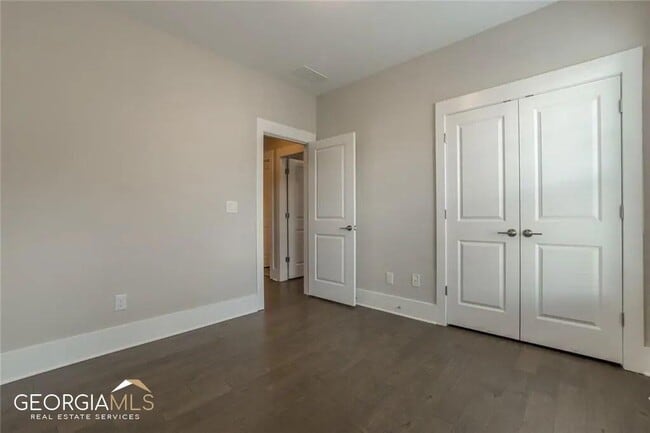 Building Photo - 4133 Wisconsin Dr