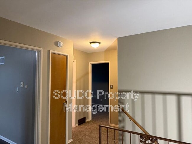 Building Photo - 9307 Ballentine St