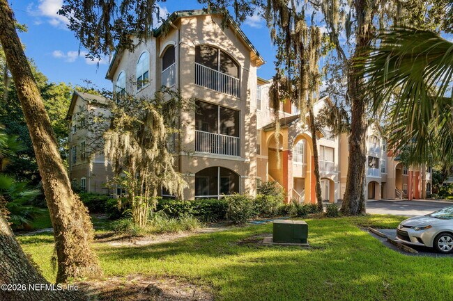 Building Photo - 130 Veracruz Dr