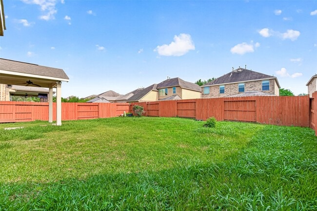 Building Photo - 17415 Sandalisle Ln