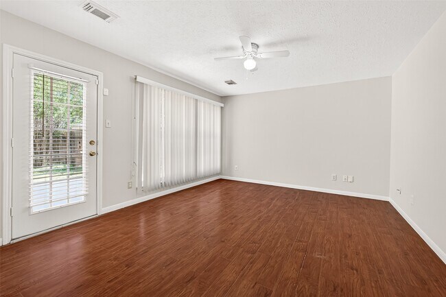 Building Photo - 3506 Doherty Pl