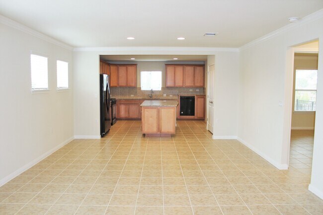 Building Photo - 213 Paint Creek Ln