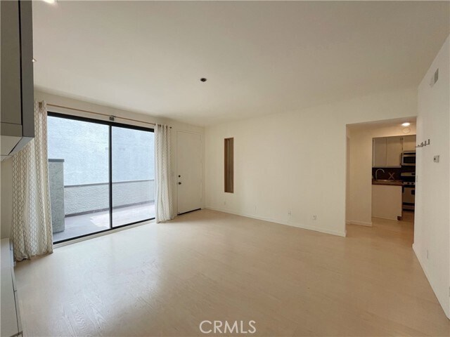 Building Photo - 314 Monterey Rd