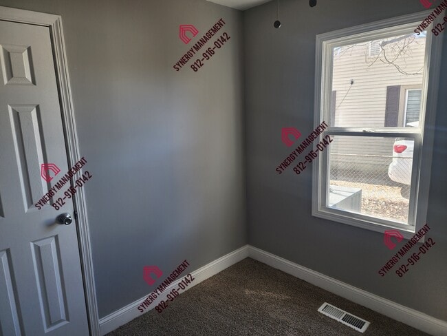 Building Photo - 1912 Culverson Ave