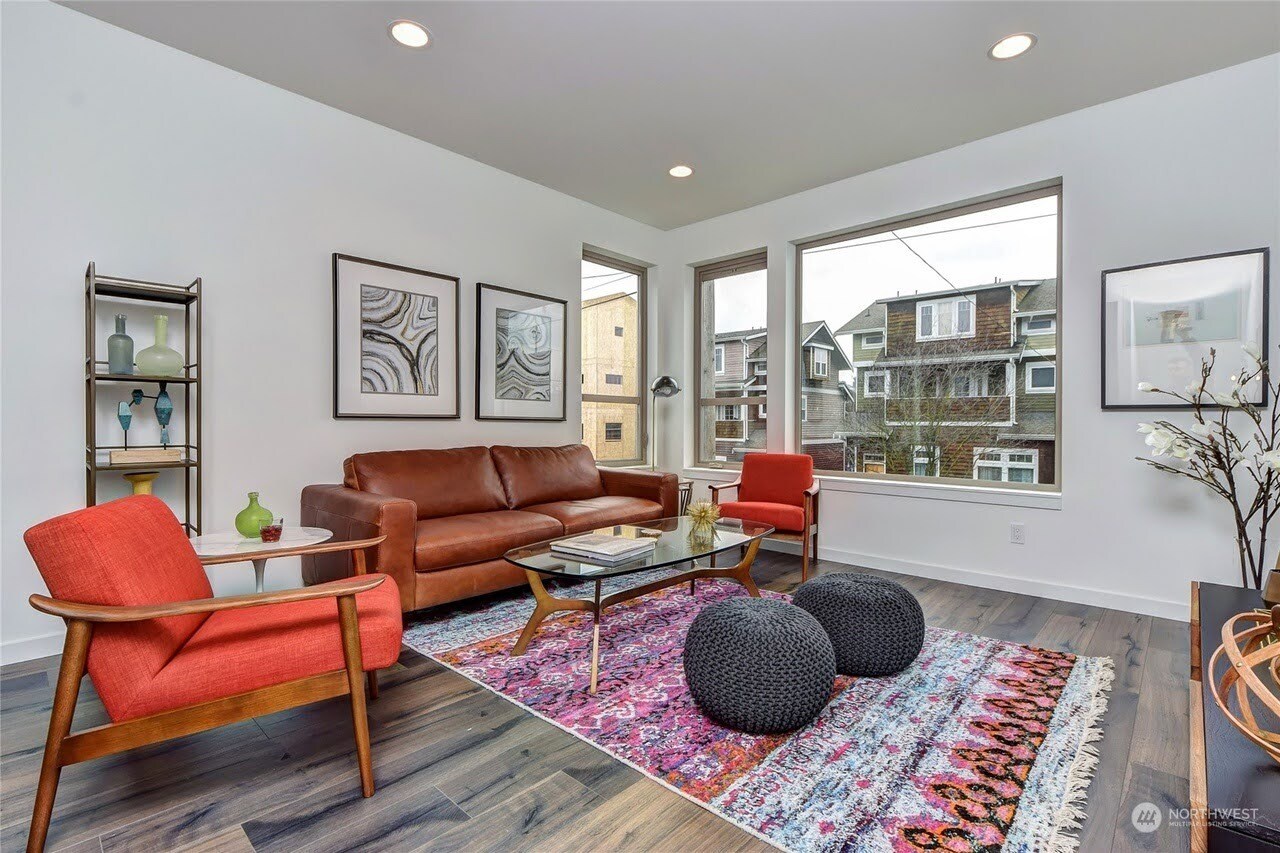 Building Photo - 1908 24th Ave S