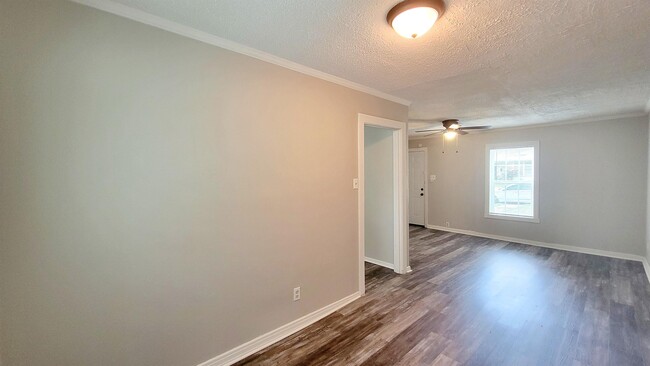 Building Photo - 4303 Gordon St