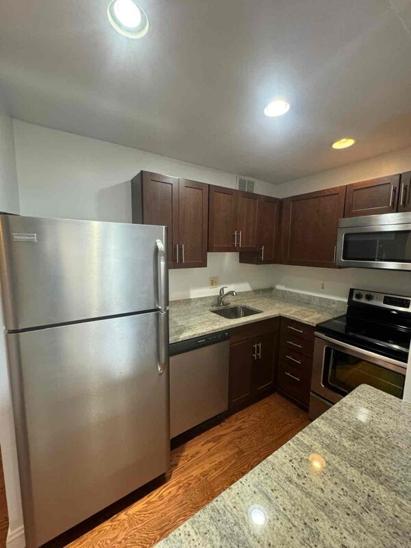 3101 S Manchester St 3101 S Manchester St Falls Church VA 22044