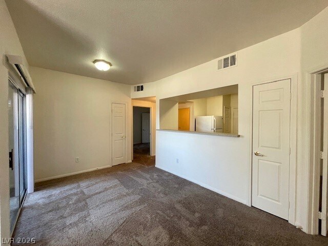 Building Photo - 6955 N Durango Dr