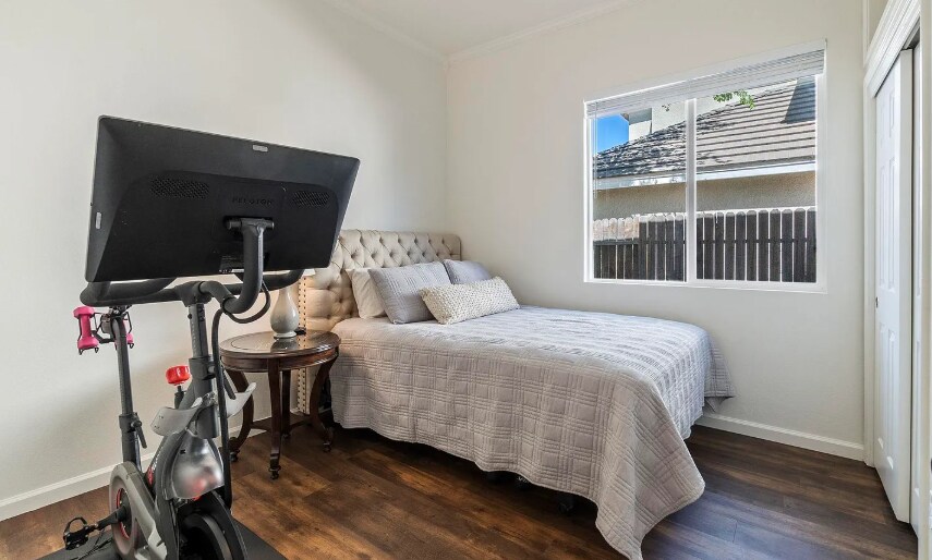Bedroom gues - 10345 Coyote Creek Dr