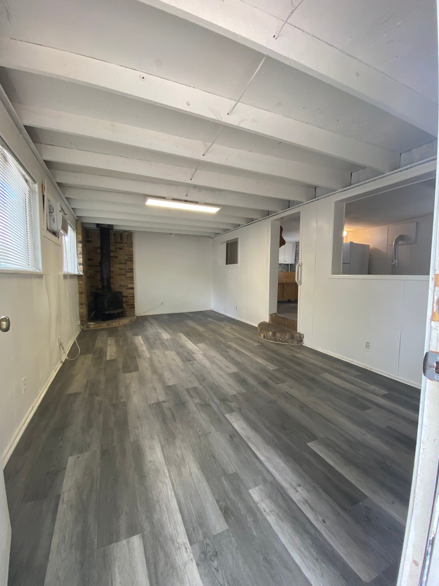 Building Photo - 117 Lucy Ln