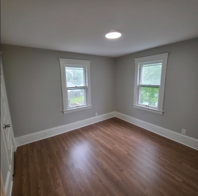 Building Photo - 1035 Elbon Rd
