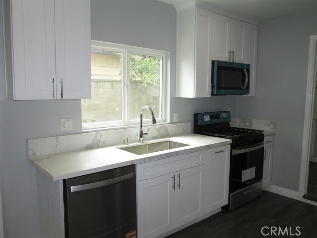 Building Photo - 852 N Davidson Ave