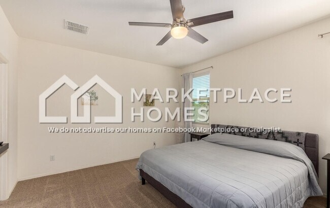 Building Photo - 5309 S 18th Pl