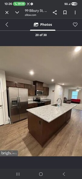 Building Photo - 99 Bibury St