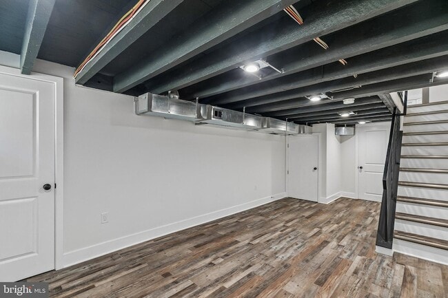 Building Photo - 3156 Almond St