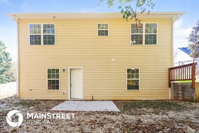 Building Photo - 1479 Steam Engine Way NE