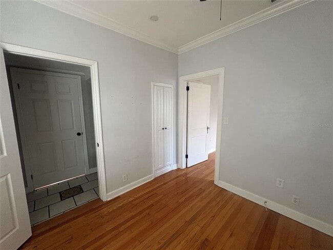 Building Photo - 745 Vistabula St