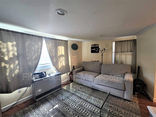 Building Photo - 65-67 Intervale Avenue - 1