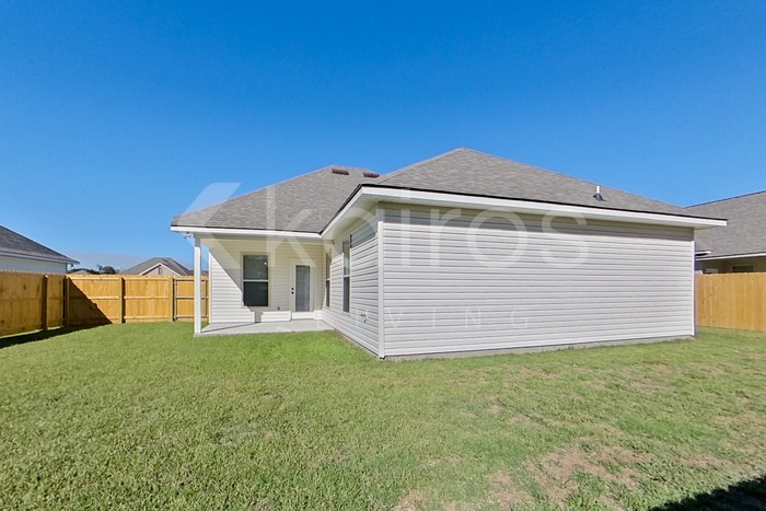 Building Photo - 102 Hendrix Rd