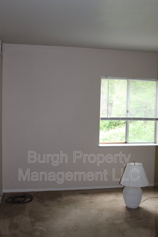 Building Photo - 5091 Sanlin Drive