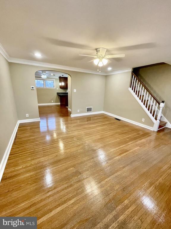 Building Photo - 119 E 11th Ave