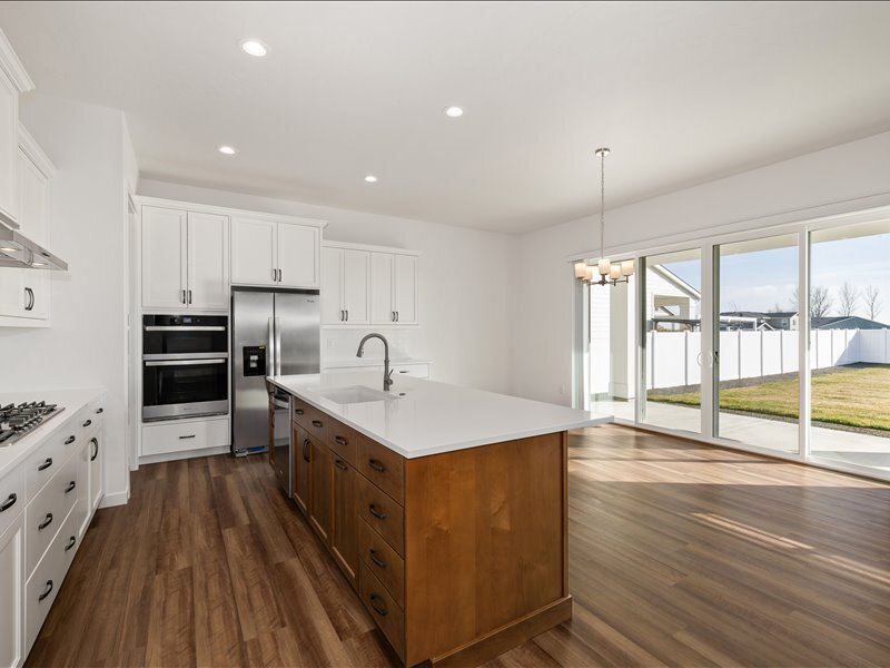 Building Photo - 1523 W Switchgrass Ct