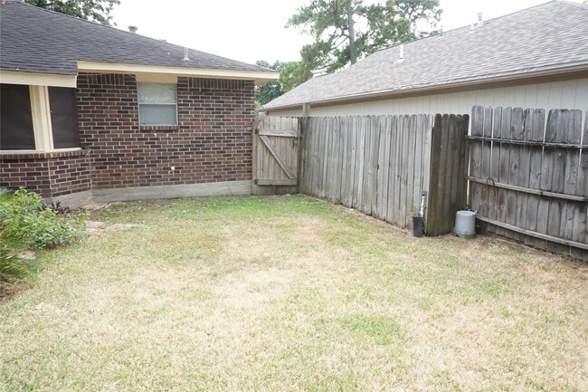 Building Photo - 5022 Fox Hollow Blvd