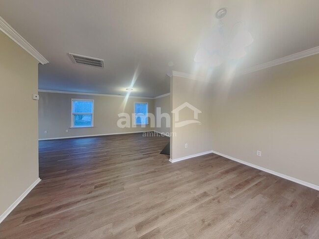 Building Photo - 1717 Cabarrus Crossing Dr