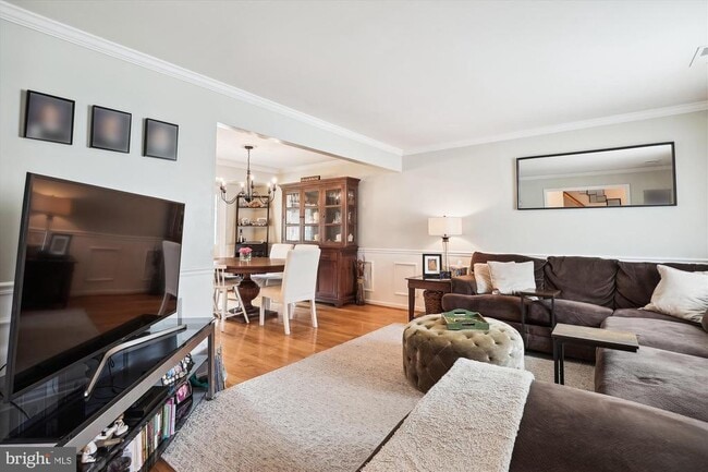 Building Photo - 4555 Lantern Pl