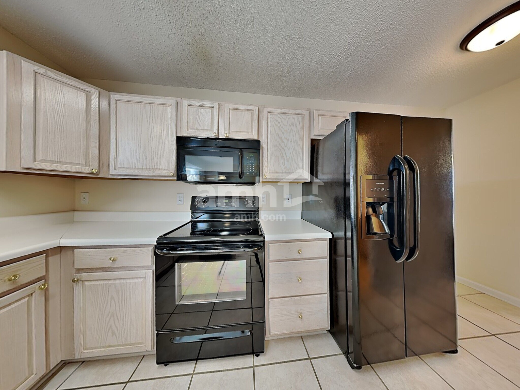 Building Photo - 2911 Firethorn Dr