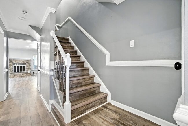 Building Photo - 4709 Woods Edge Rd