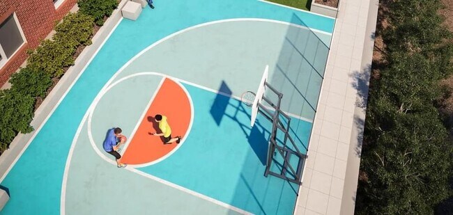 Building Photo - 3020 Hillsborough St