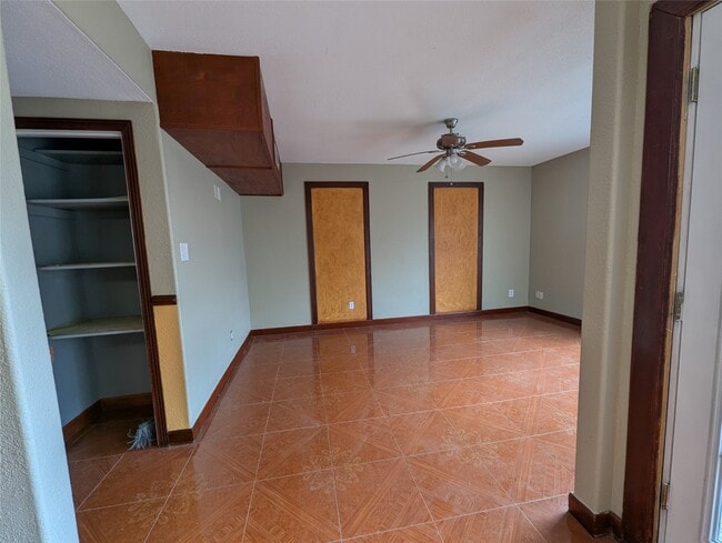 Building Photo - 12045 Willow Trail