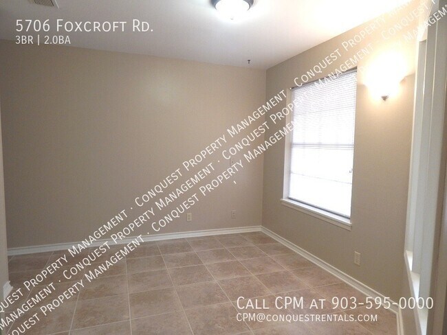 Building Photo - South Tyler! Spacious 3 Bedroom, 2 Bath To...