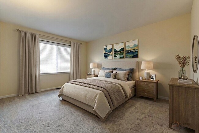 Building Photo - 3004 Roberts Dr