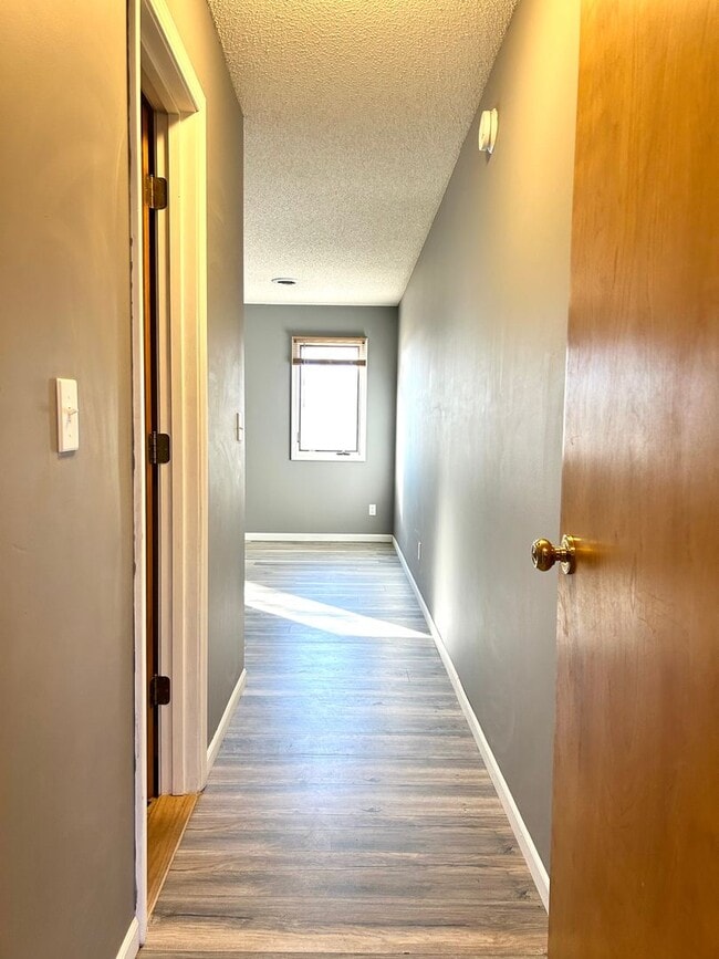 Building Photo - Beautiful Home, Great Location!