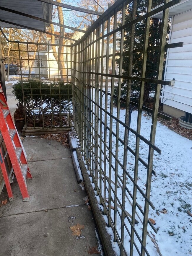 Building Photo - 156 Park Pl