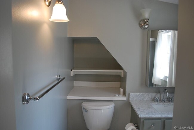 Building Photo - 35 Oakland Ave