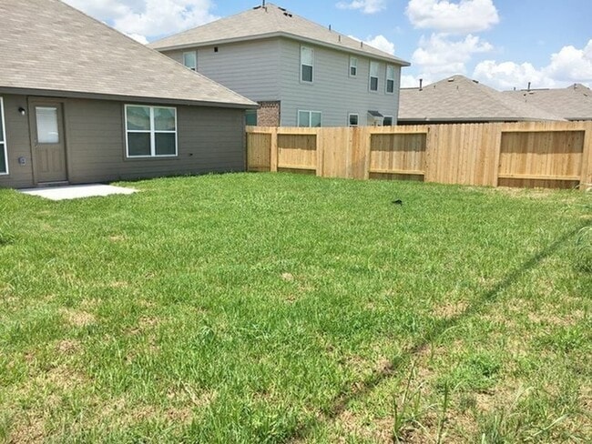 Building Photo - 38 Santa Barbara Dr