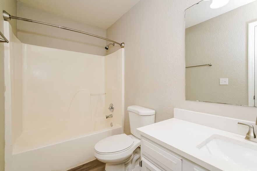 Building Photo - 8129 Maple Stream Ln