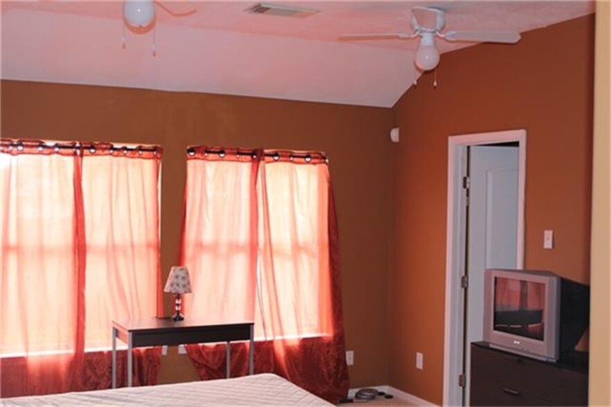 Building Photo - 11403 Kenswick Cove Ct
