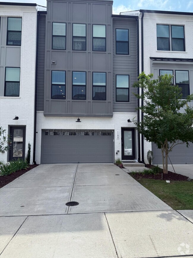 Building Photo - 1108 Kiernan Grove Ln
